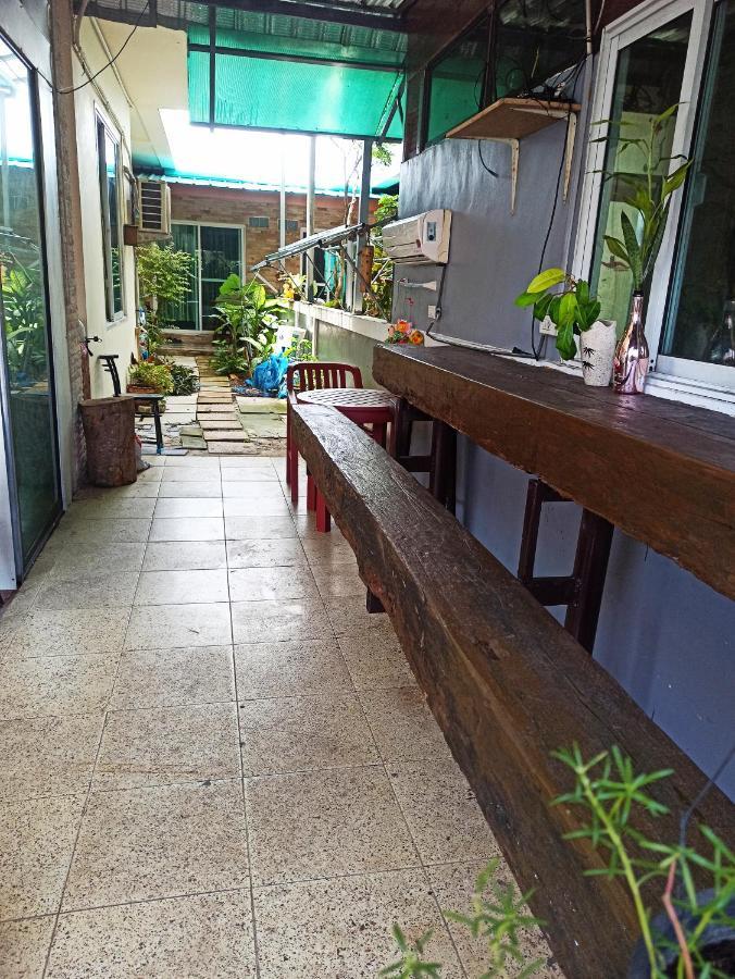 Bed and Breakfast Nu Phuket Airport Resident 1 Nai Yang Екстер'єр фото