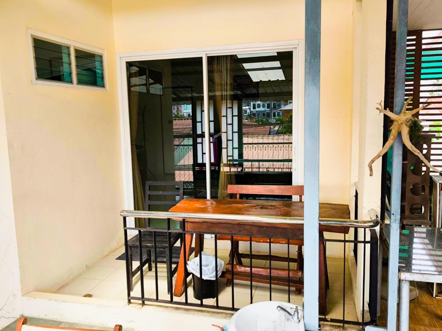 Bed and Breakfast Nu Phuket Airport Resident 1 Nai Yang Екстер'єр фото
