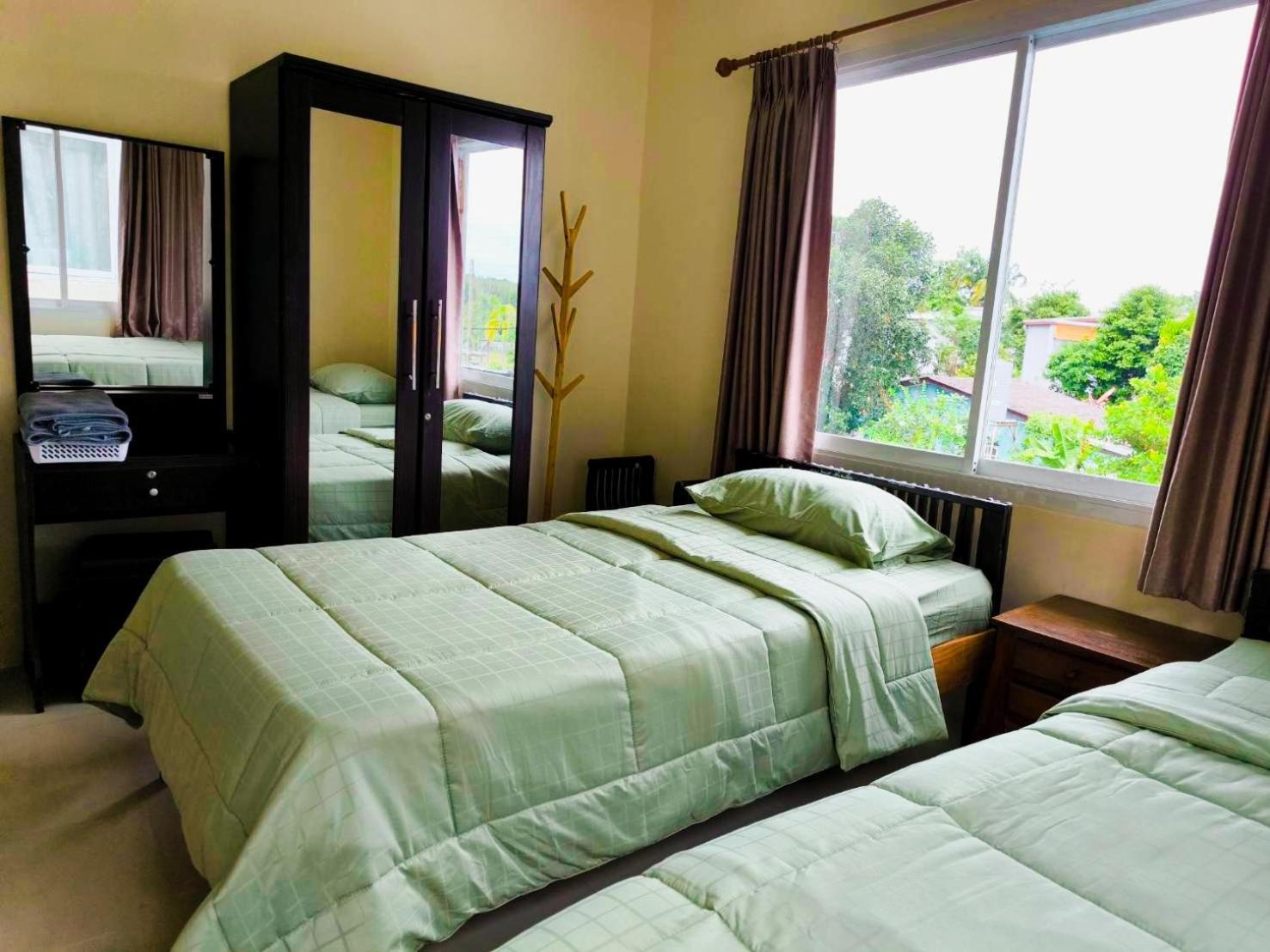 Bed and Breakfast Nu Phuket Airport Resident 1 Nai Yang Екстер'єр фото